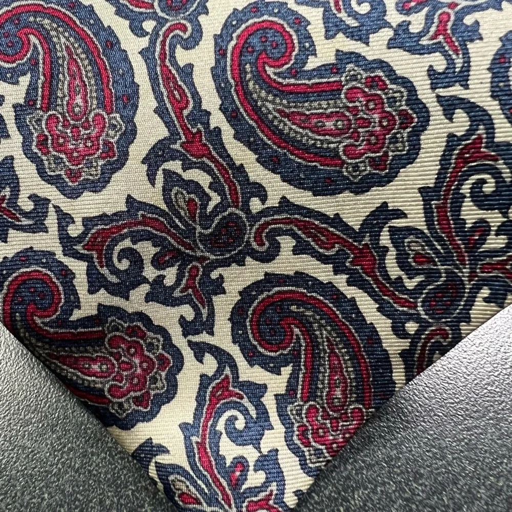 Givenchy Mens Tie Necktie Multicolor Paisley 100% Silk Tied Wide Woven Classic